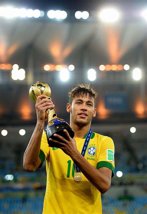 neymar age 2015 when he won copa america
